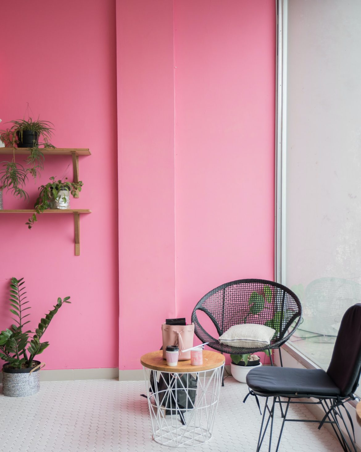 EEN MUURTJE ROZE