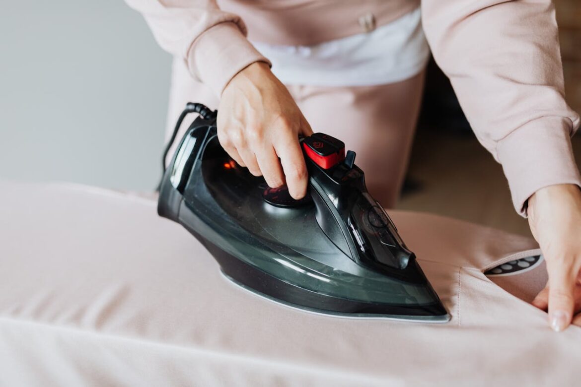 stoomstrijkijzer schoonmaken