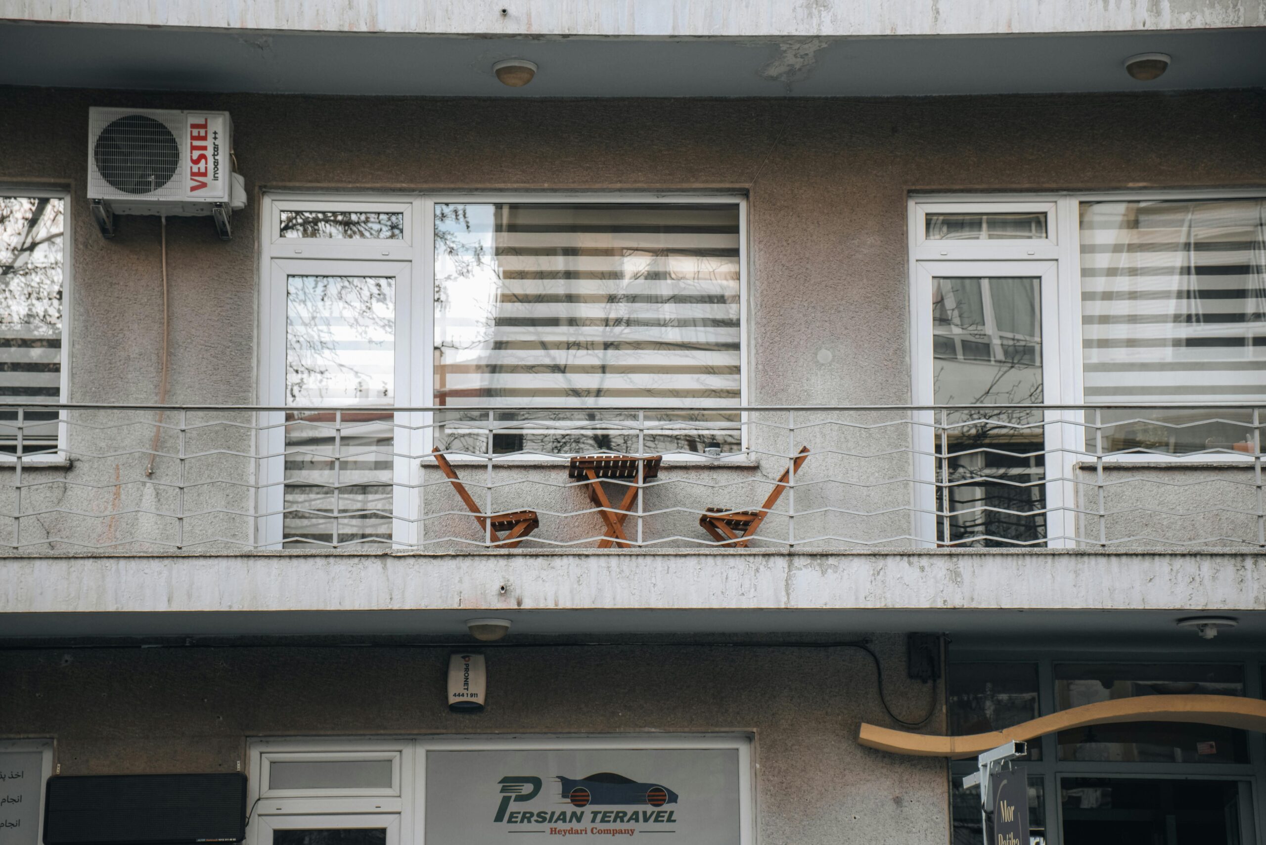 Airco lekt water? Zo los je het probleem veilig op