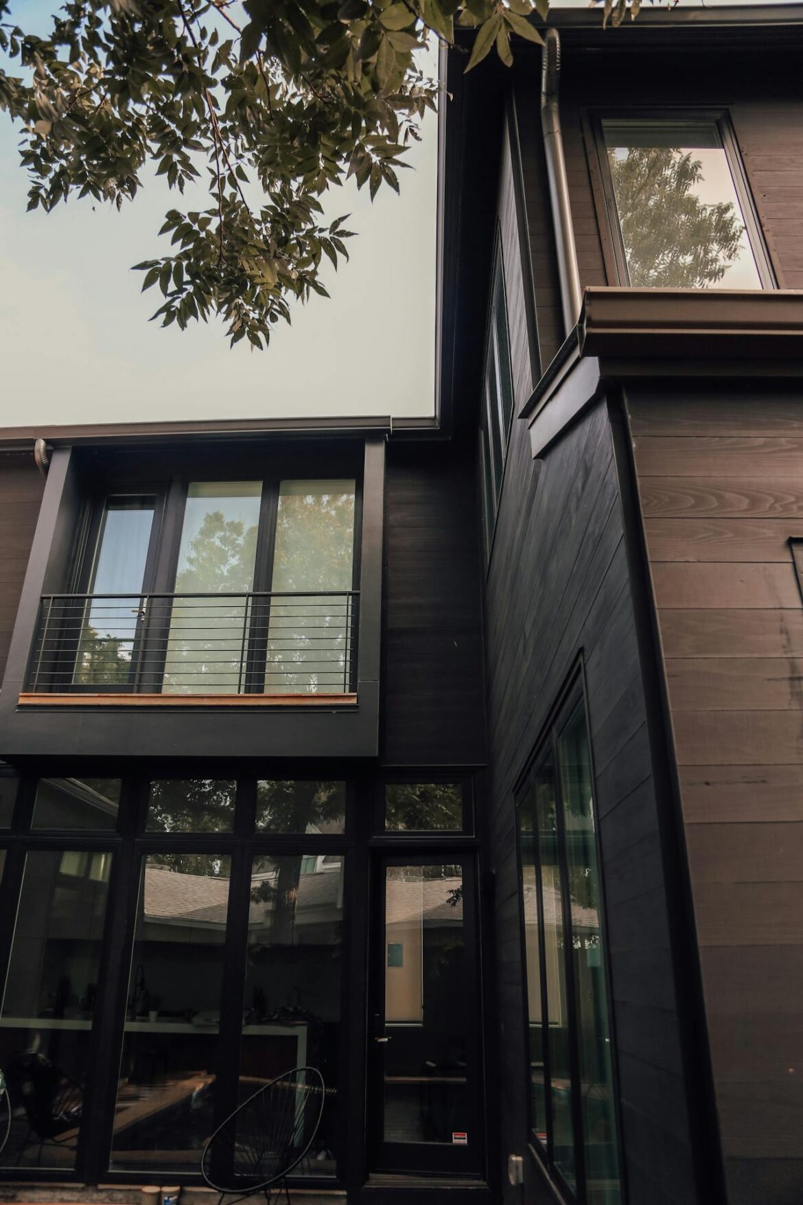 Stalen kozijnen of aluminium kozijnen? De juiste afweging voor je woning